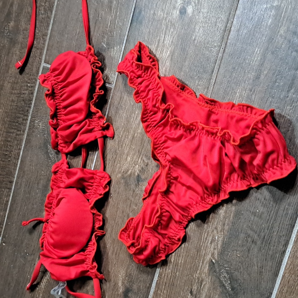 Red ruffle bikini set scrunch bottom